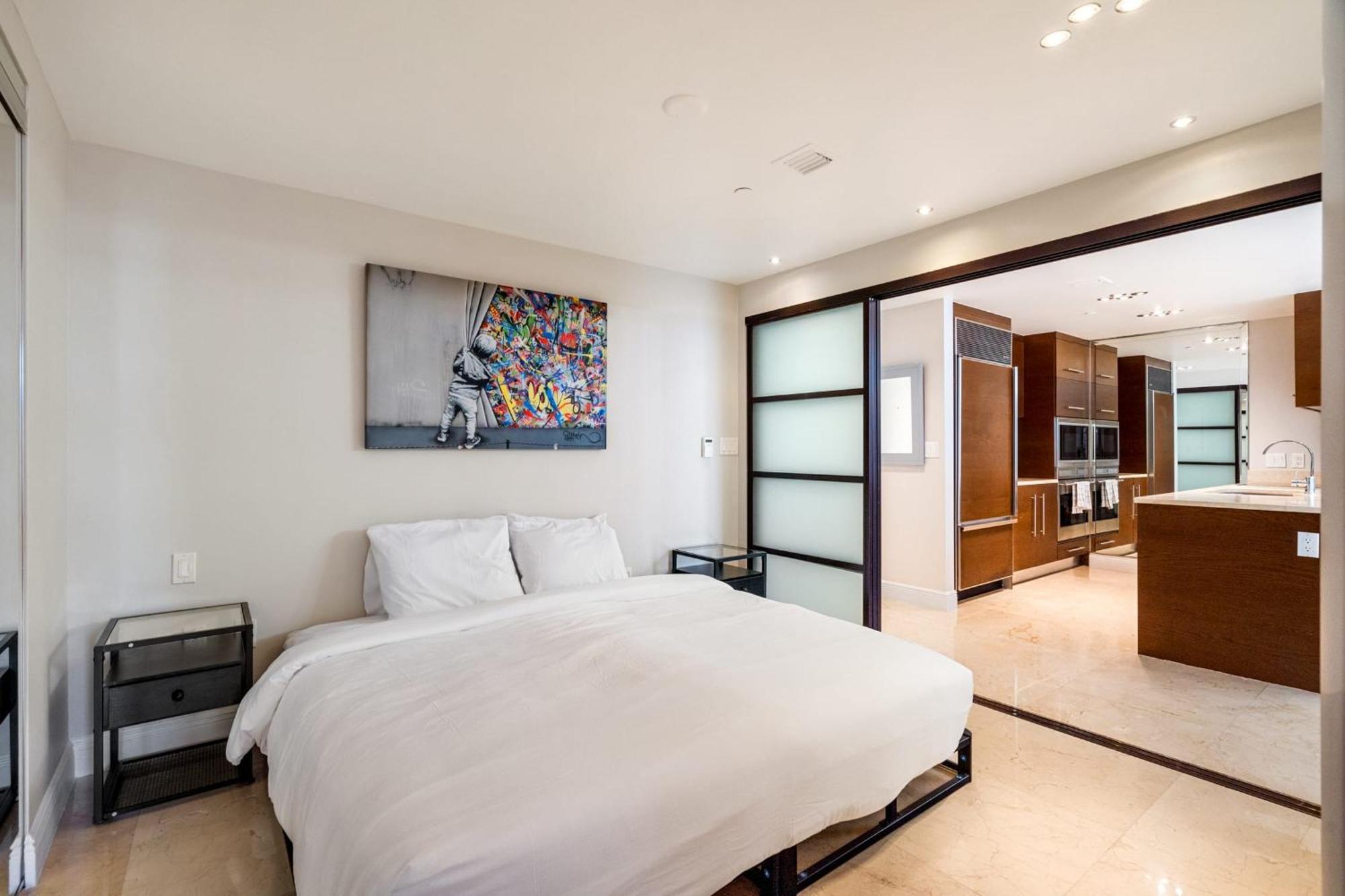 Luxury 2 Bd Free Pool + Gym + Casa vacanze Miami